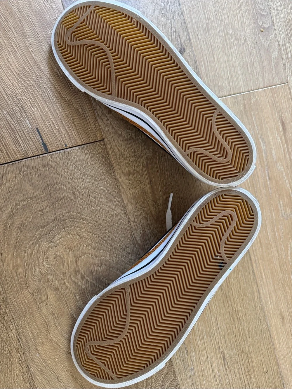 Nike Court Legacy